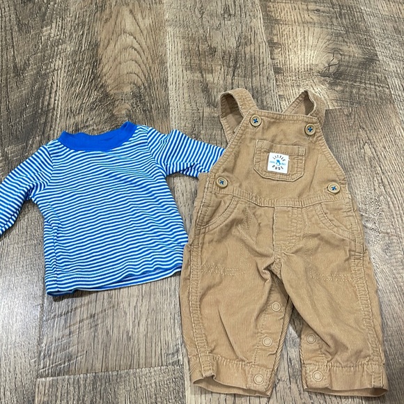 Carter’s Child of Mine Overall Set - Picture 1 of 2